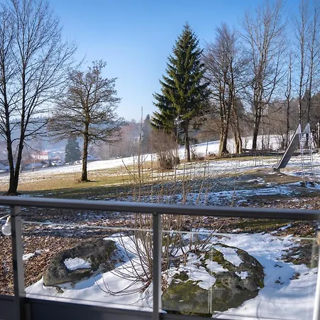 Bavarian Escape Mit Pool Apartmán *